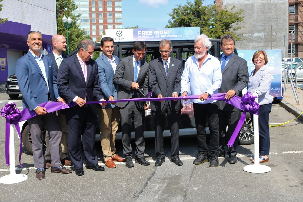 Ribbon Cutting for Circuit's New Rochelle Service